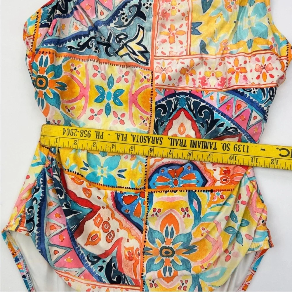 La Blanca Soliel Italian Mosaic Tile‎ Printed One Piece Swim Suit Large